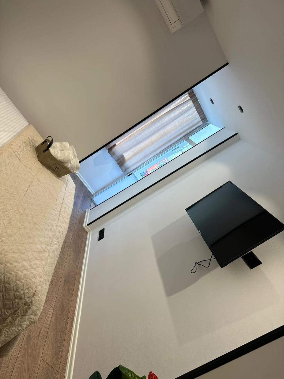 Heart Of Tirana Apartment Ngoại thất bức ảnh